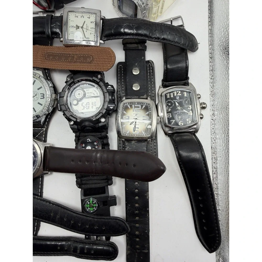 Mixed Brands Mens Watches Lot Of 17 For Parts Or Repair